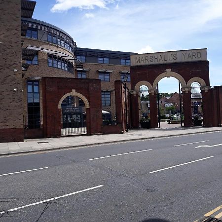 83 Church Street Gainsborough Exterior foto
